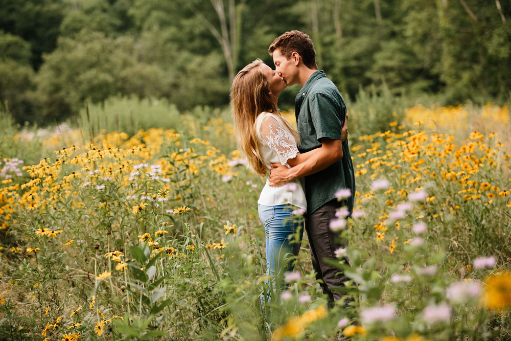 wedding-photographers-in-cleveland-ohio-in-cuyahoga-valley-national-park-engagement-photography-52.jpg