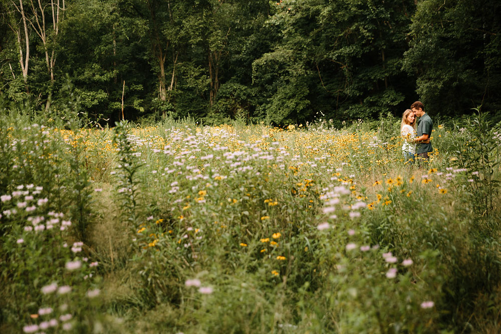 wedding-photographers-in-cleveland-ohio-in-cuyahoga-valley-national-park-engagement-photography-57.jpg