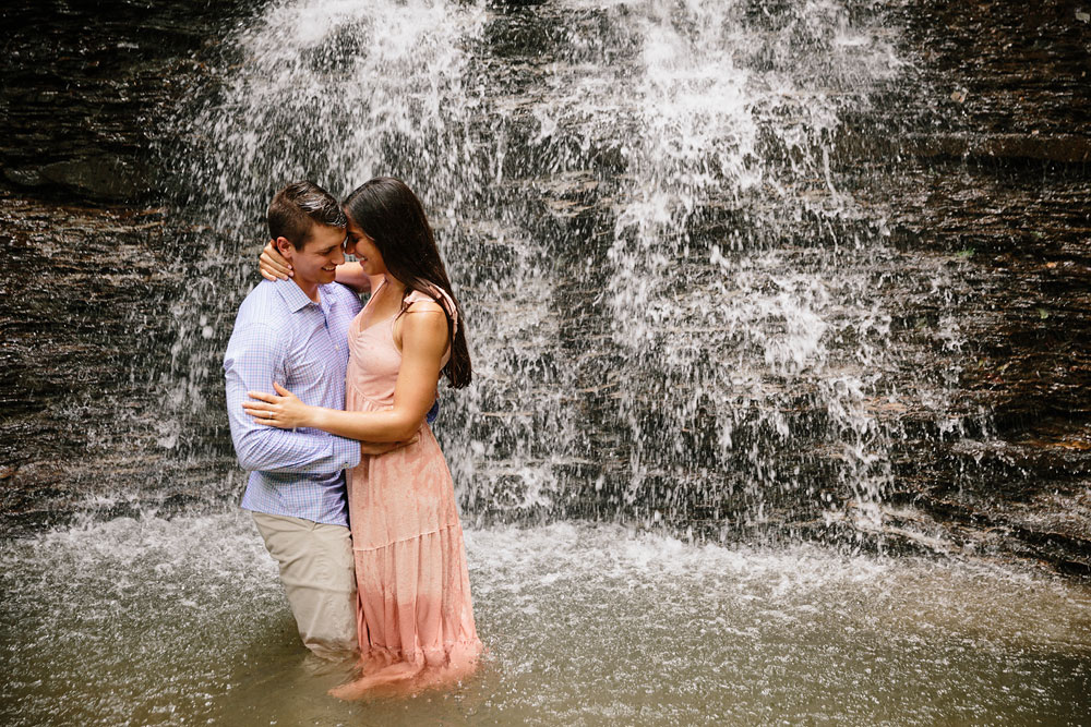 wedding-photographers-in-cleveland-cuyahoga-valley-national-park-engagement-photography-hudson-ohio-sarah-jordan-60.jpg