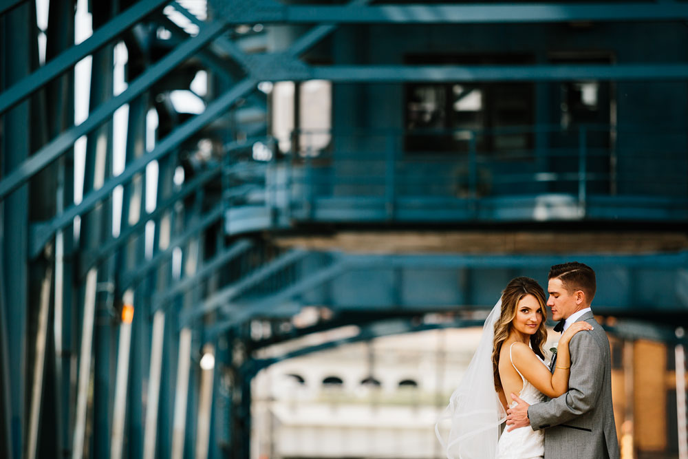 tenk-west-bank-flats-photography-wedding-photographers-in-cleveland-downtown-industrial-73.jpg