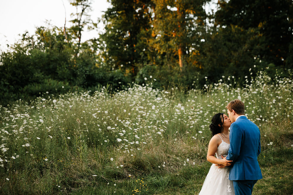 blue-heron-wedding-photography-medina-ohio-photographers-144.jpg