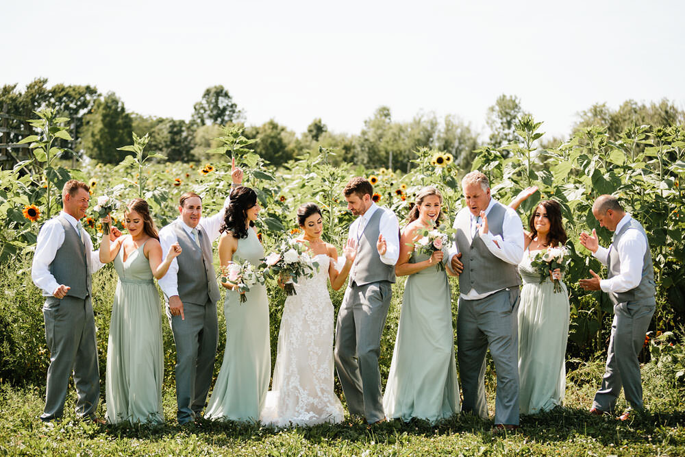 dodds-hillcrest-orchards-wedding-photographers-amherst-ohio-barn-photography-57.jpg