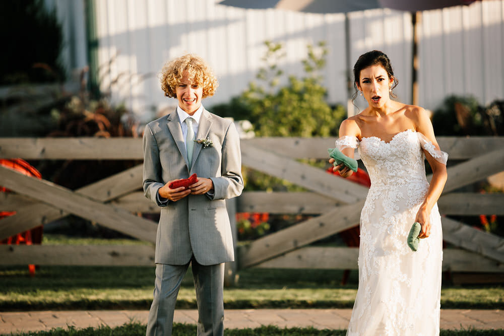 dodds-hillcrest-orchards-wedding-photographers-amherst-ohio-barn-photography-132.jpg