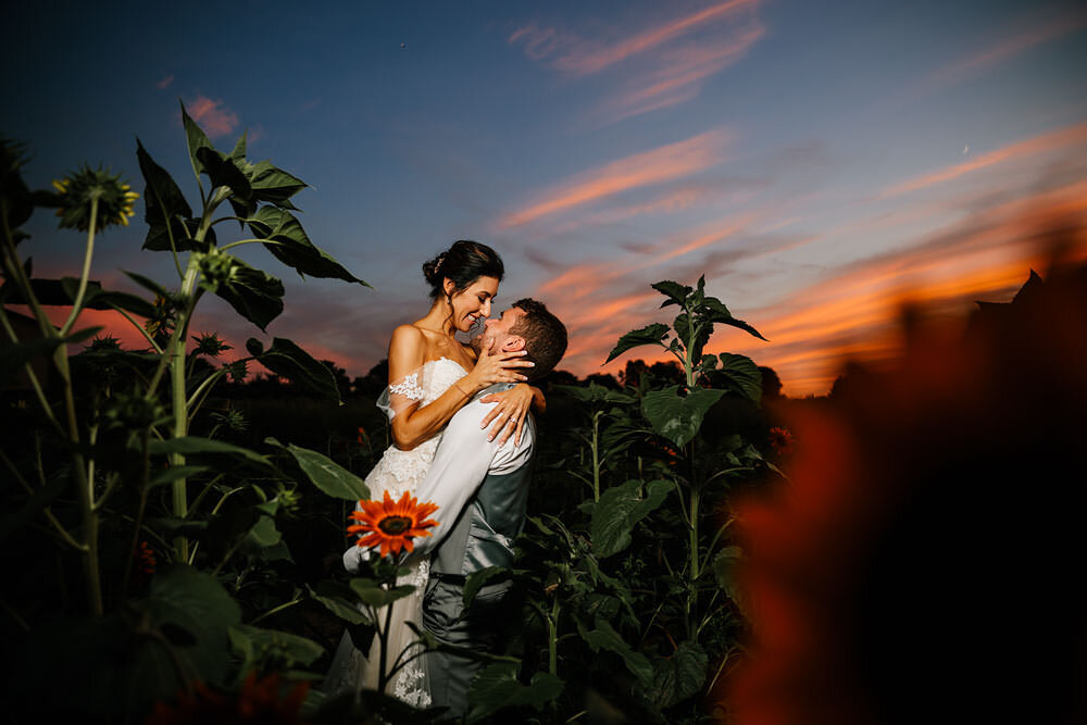 dodds-hillcrest-orchards-wedding-photographers-amherst-ohio-barn-photography-146.jpg
