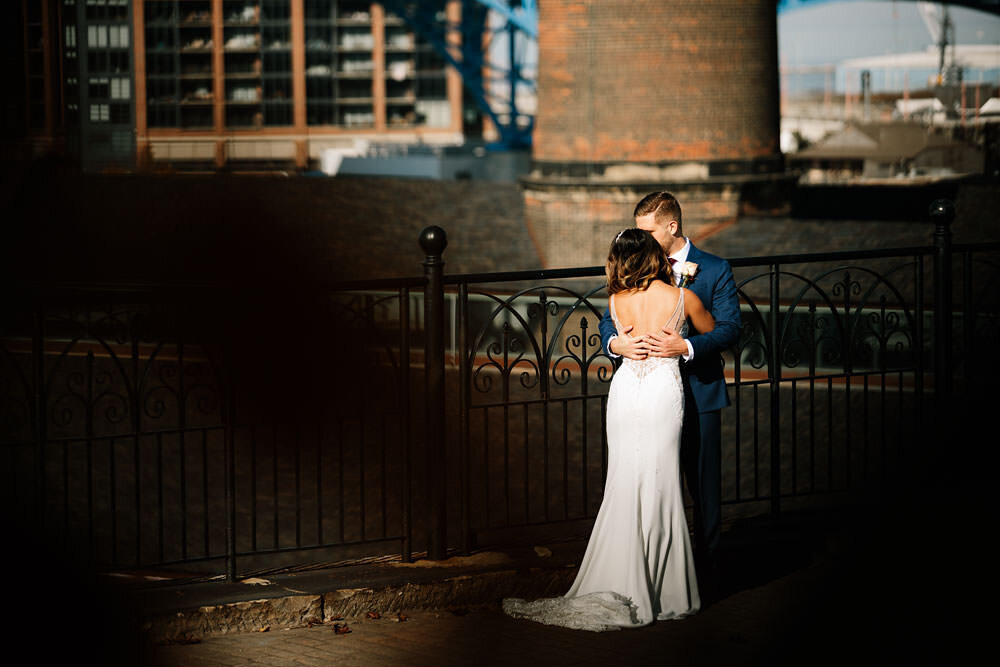 cleveland-backyard-wedding-hinckley-ohio-elopement-photographer-42.jpg