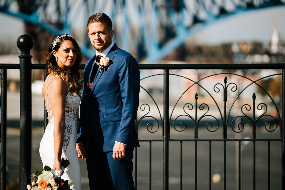cleveland-backyard-wedding-hinckley-ohio-elopement-photographer-44.jpg