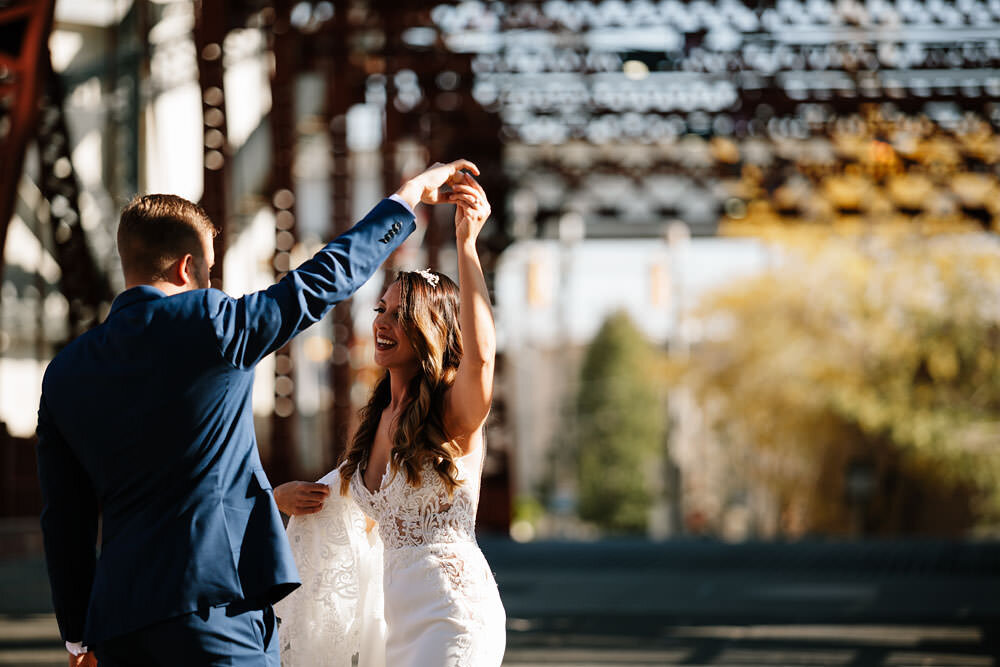 cleveland-backyard-wedding-hinckley-ohio-elopement-photographer-53.jpg