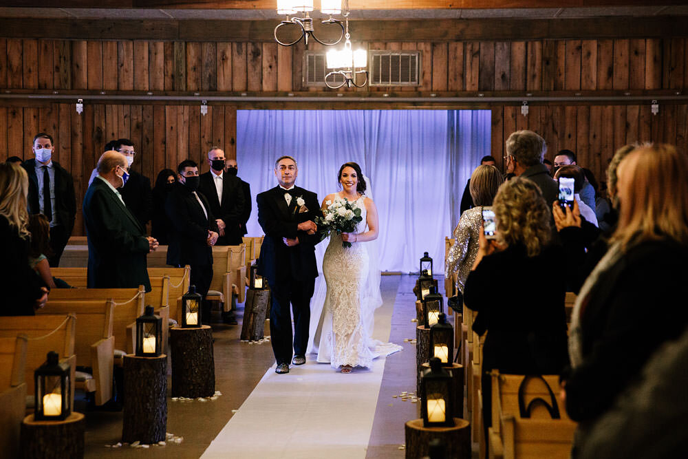 brookside-farm-barn-wedding-photography-akron-ohio-new-years-eve-39.jpg