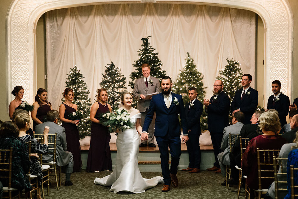 the-ballroom-at-park-lane-wedding-photographers-in-cleveland-ohio-40.jpg