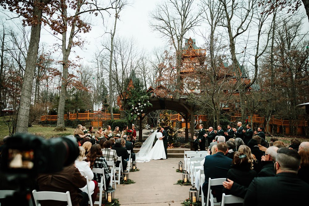 winter-wedding-at-landolls-mohican-castle-95.jpg