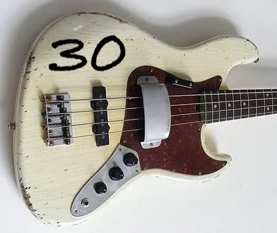 30 jazz bass white.jpeg