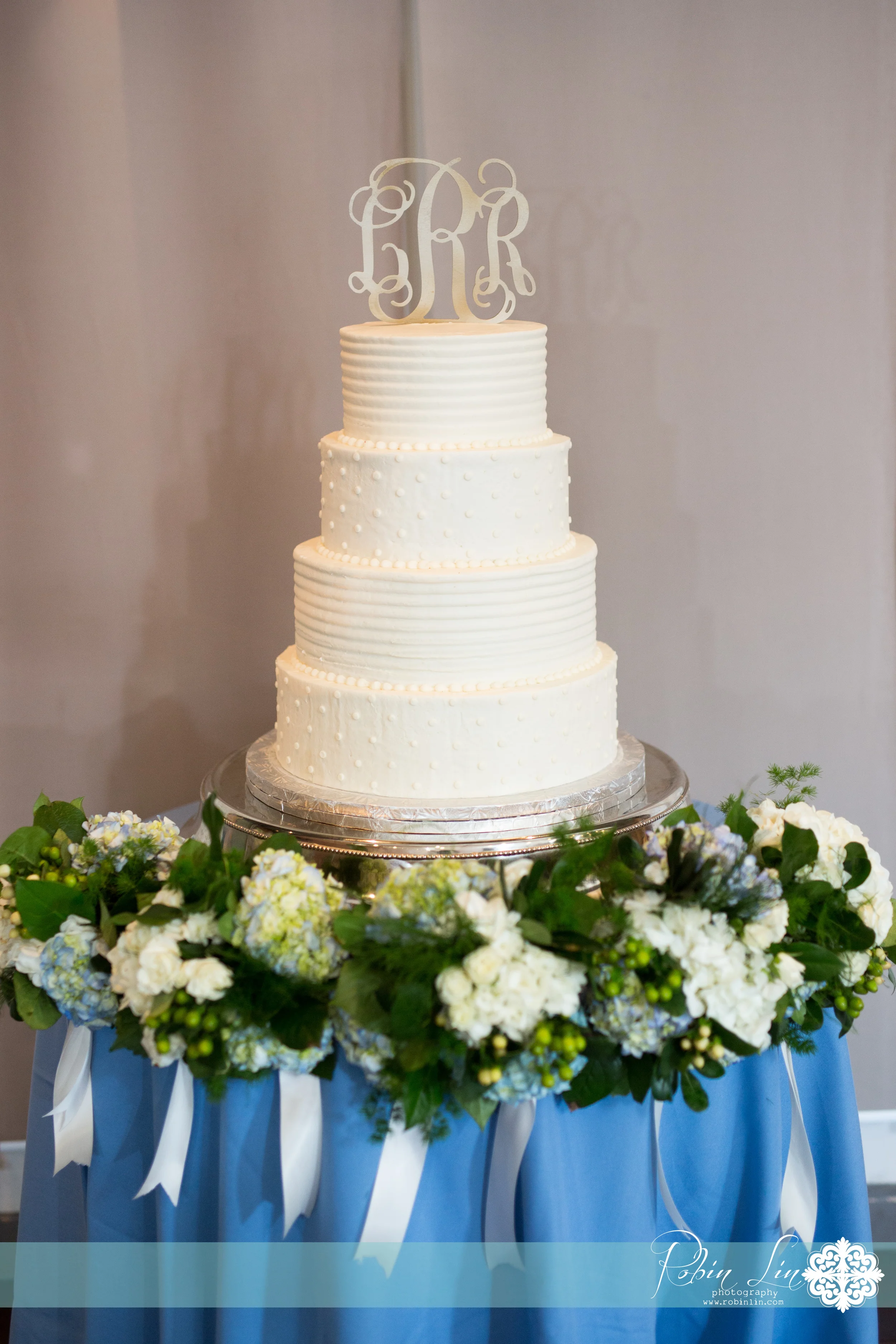 Monogram topped wedding cake | Edible Art Bakery of Raleigh