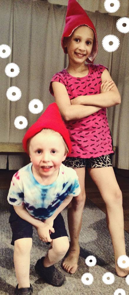 Winnie and cousin Vivi playing Nisse at family camp!