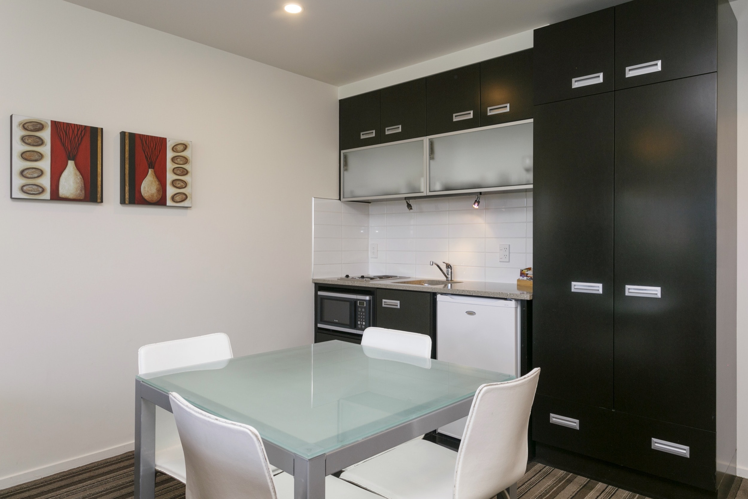 Luxury Studio poolside kitchenette-min.jpg
