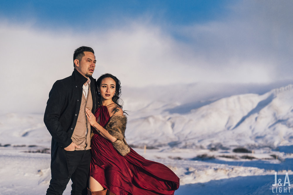 20180114-IcelandEngagementPortraits_EuropeDestinationWedding-011.jpg