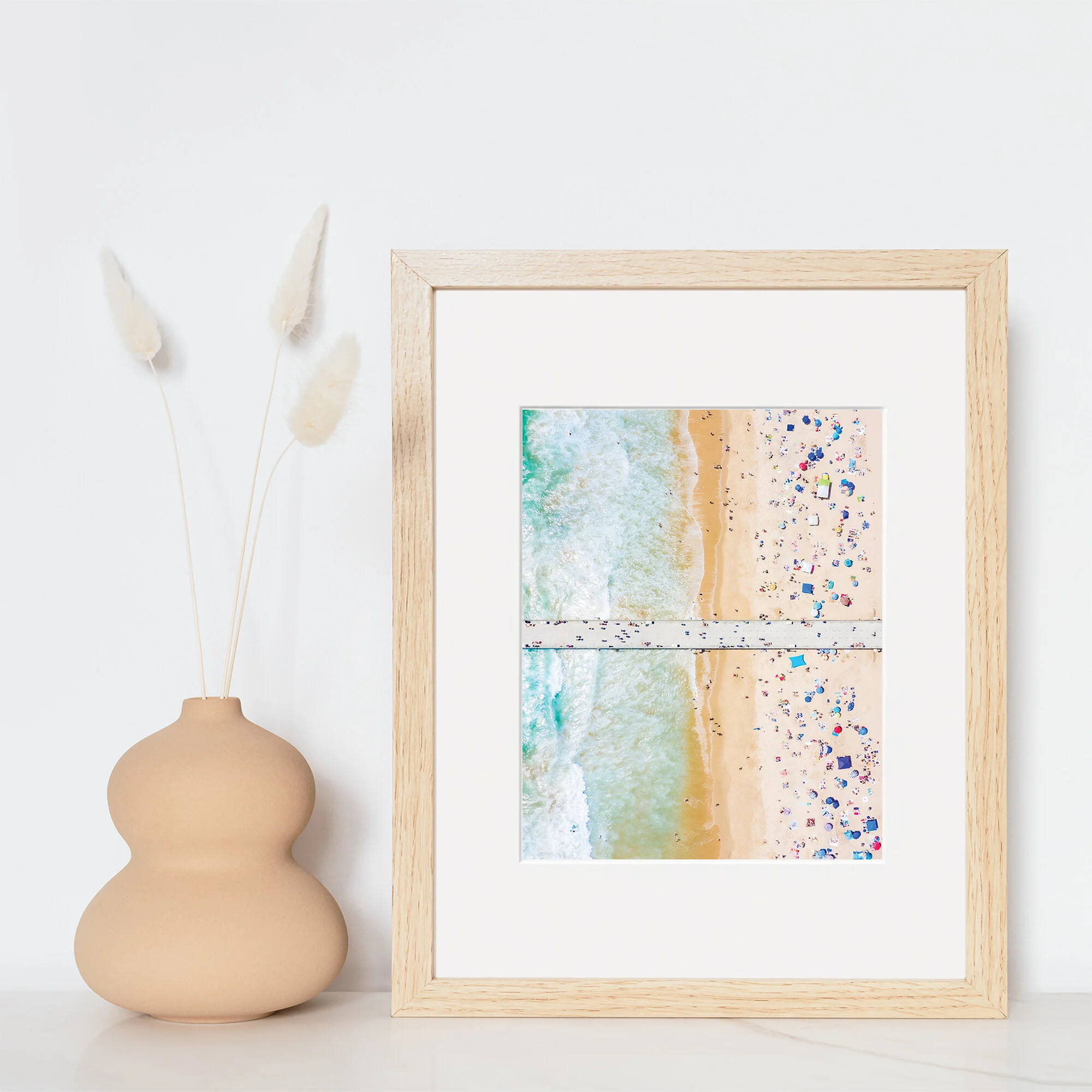 Busy Beach Frame 1.jpg