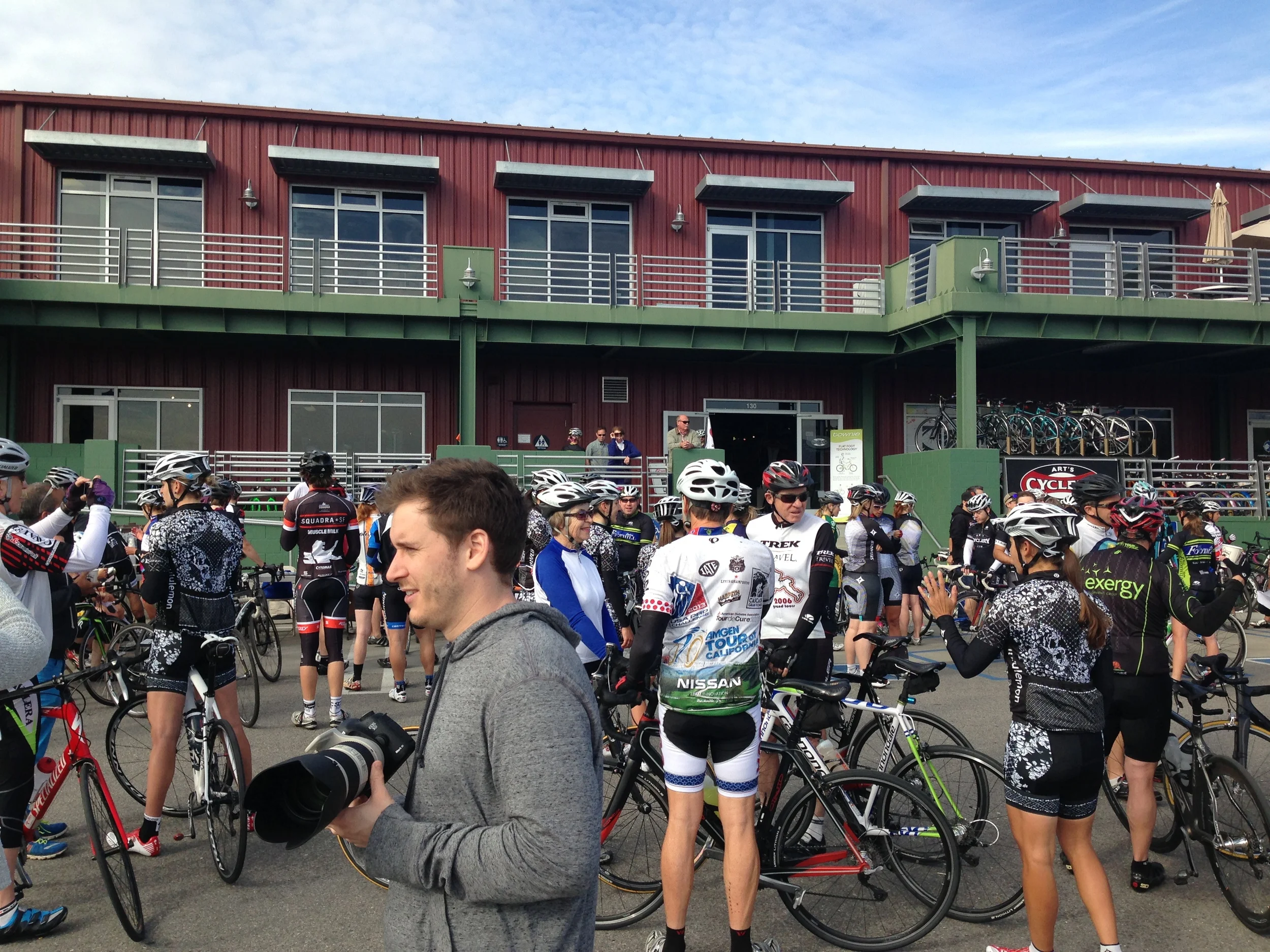 There was a great turn out at the WCA/Specialized Lululemon ride which started at Art's Cyclery in SLO.