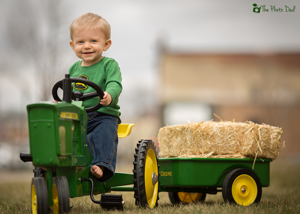 John Deere tractor ride - The Photo Dad - outdoor portraits