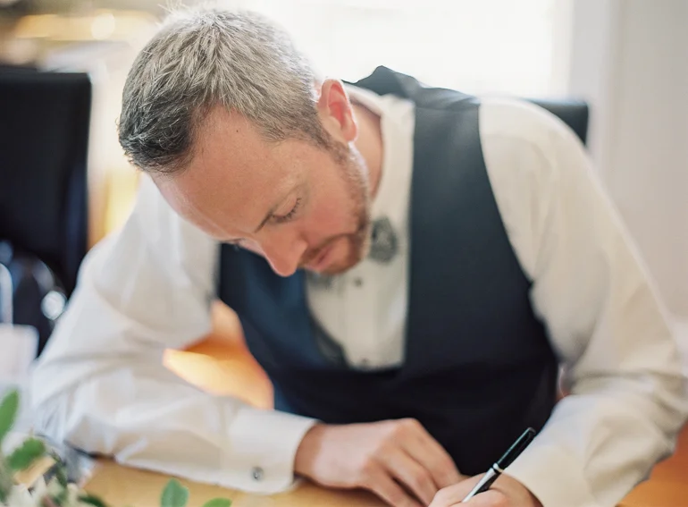 Vicki Grafton Photography Virginia Film Wedding Photographer | Westwood Inn