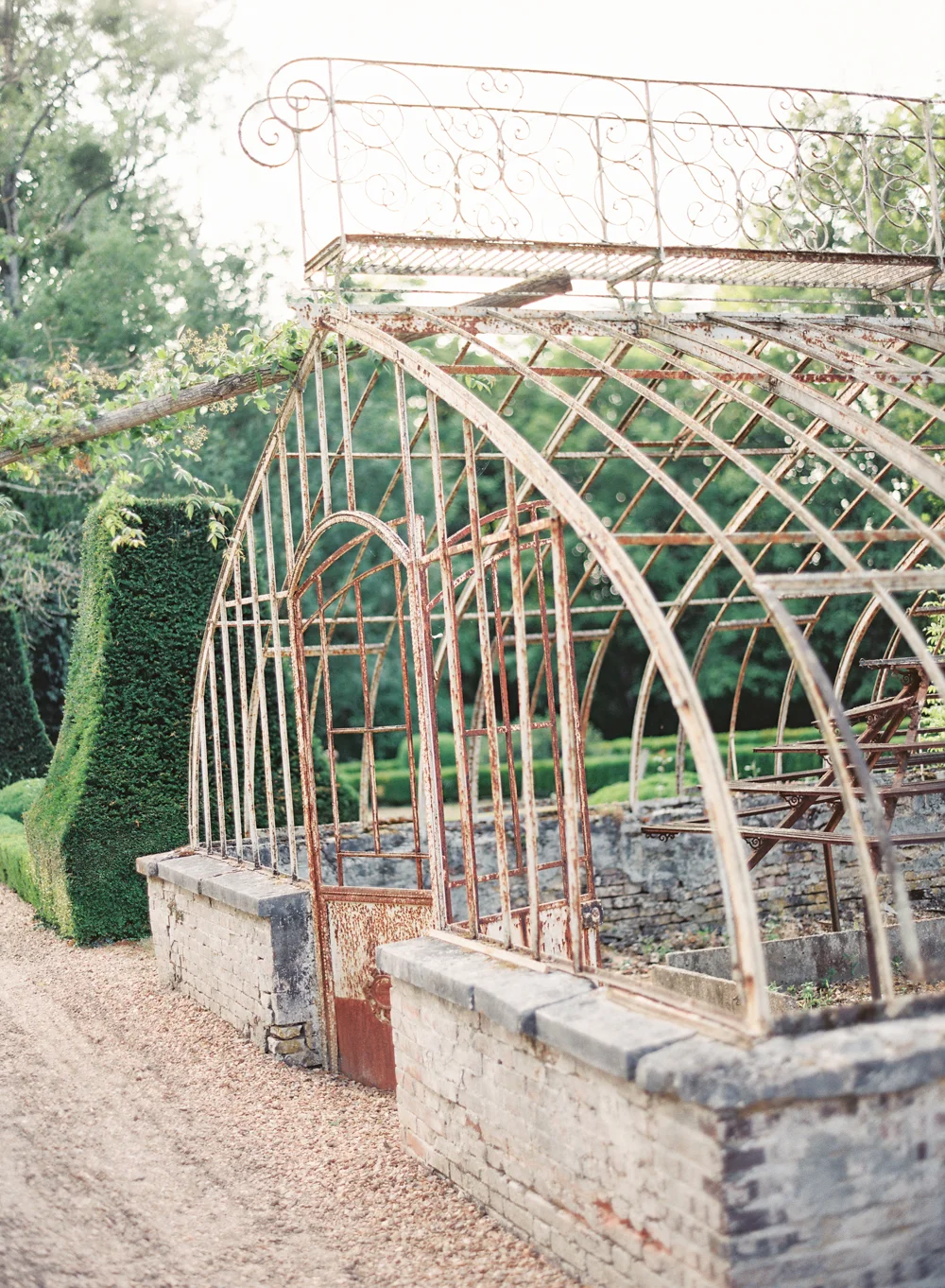 Vicki+Grafton+Photography+Paris+Film+Wedding+Photographer+-18.jpg