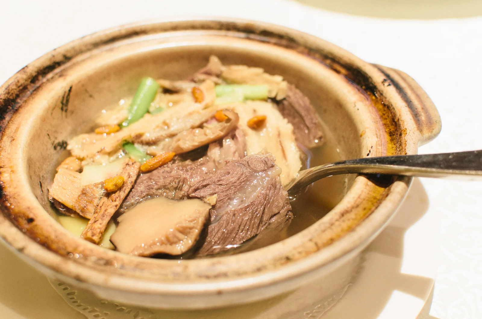 Stewed Beef Cheeks and Deer Tendon with Chinese Herbs (药膳鹿筋和牛颊)