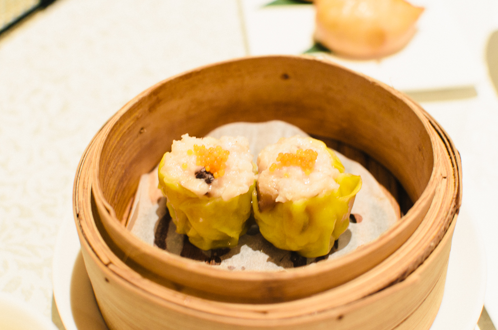 Steamed Pork Dumplings with Fish Roe (鱼子蒸烧卖)