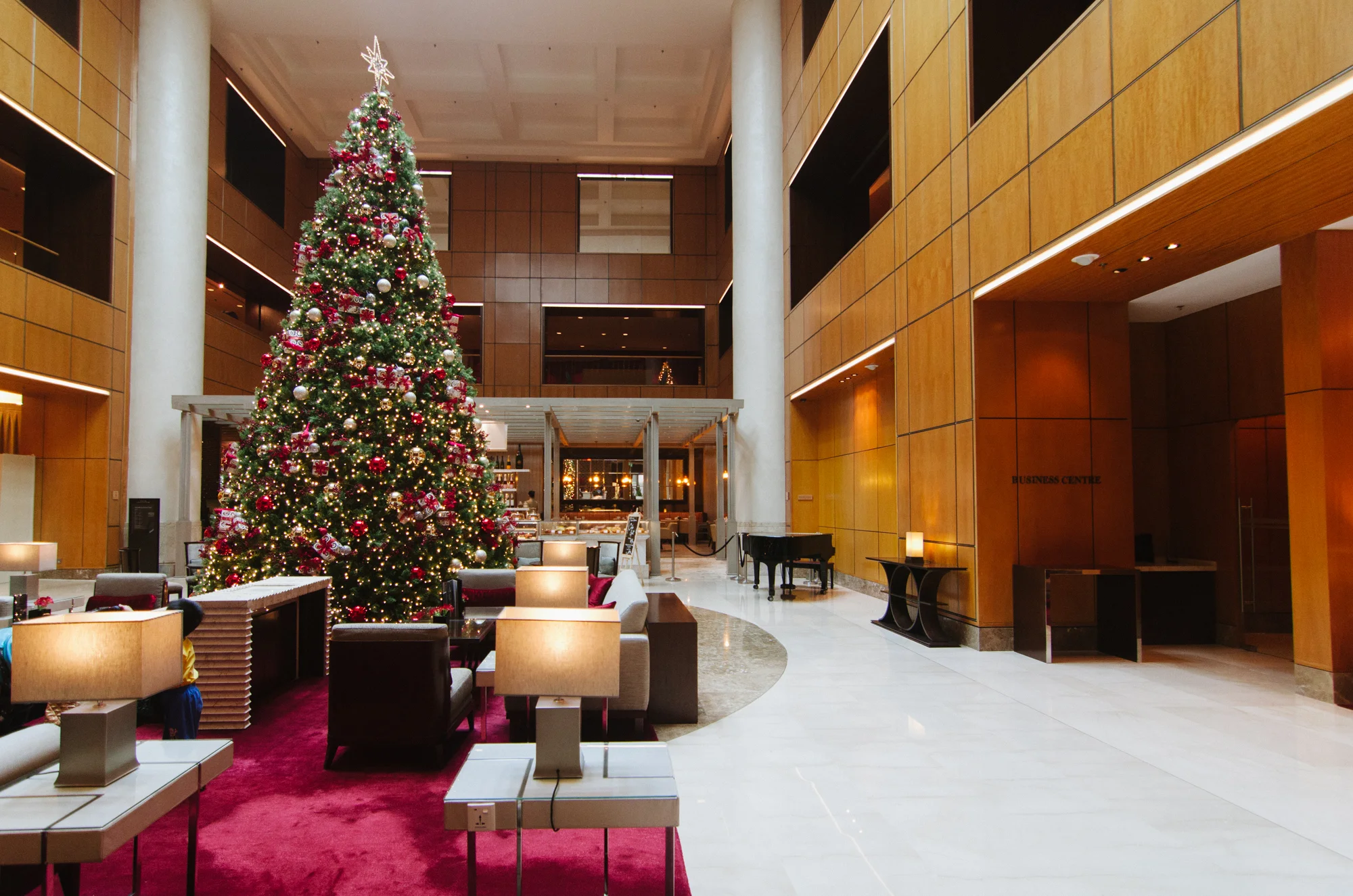 Hotel Review: Singapore Marriott Tang Plaza Hotel (Executive Room)