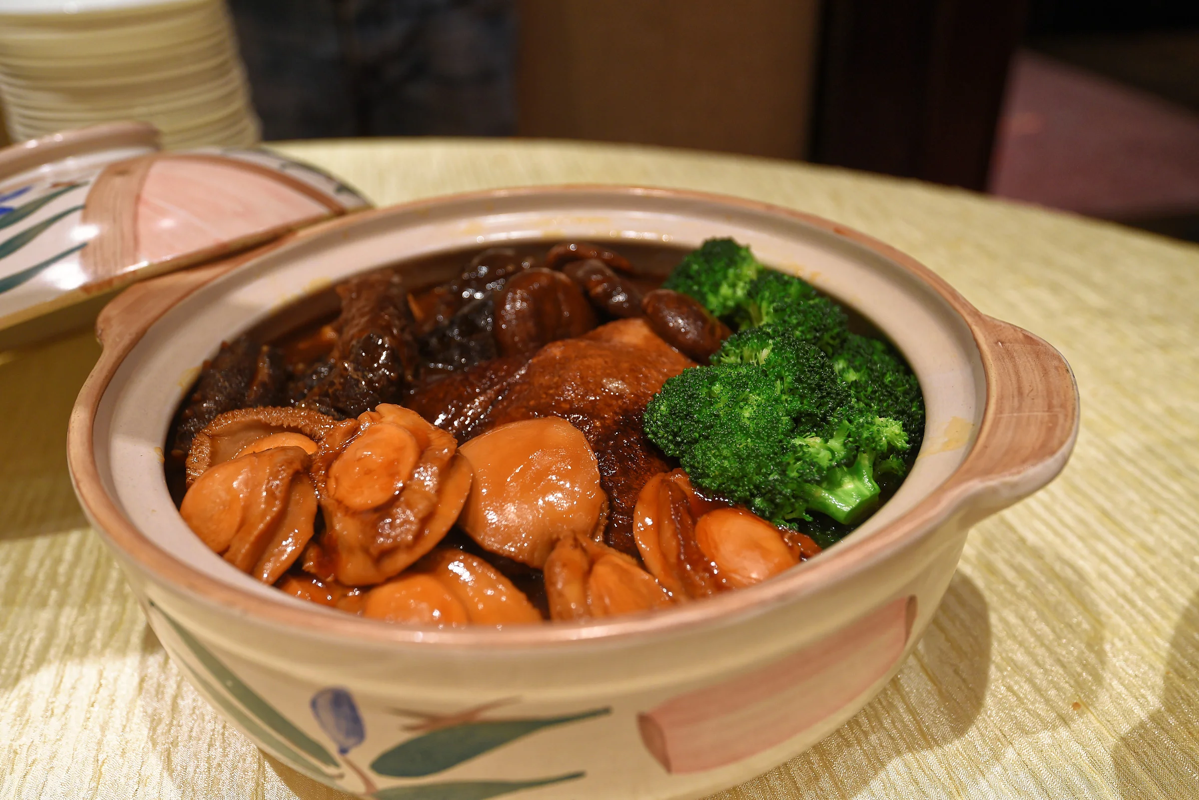 Li Bai at Sheraton Towers Singapore