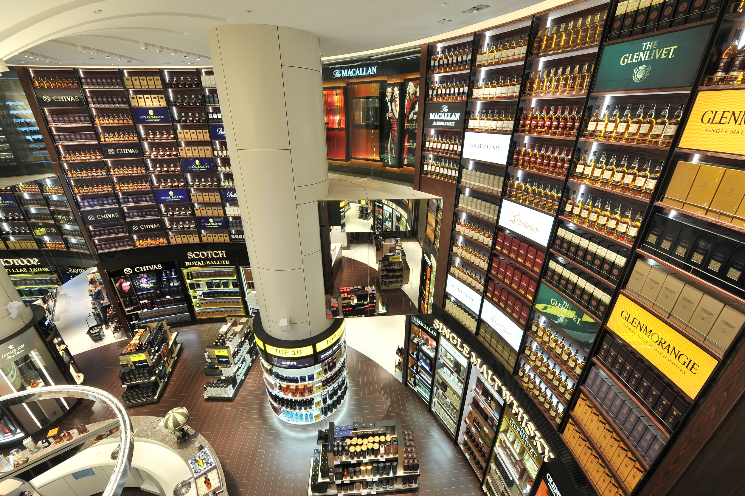 Double Height Atrium |&nbsp;Photo Credit: Changi Airport Group