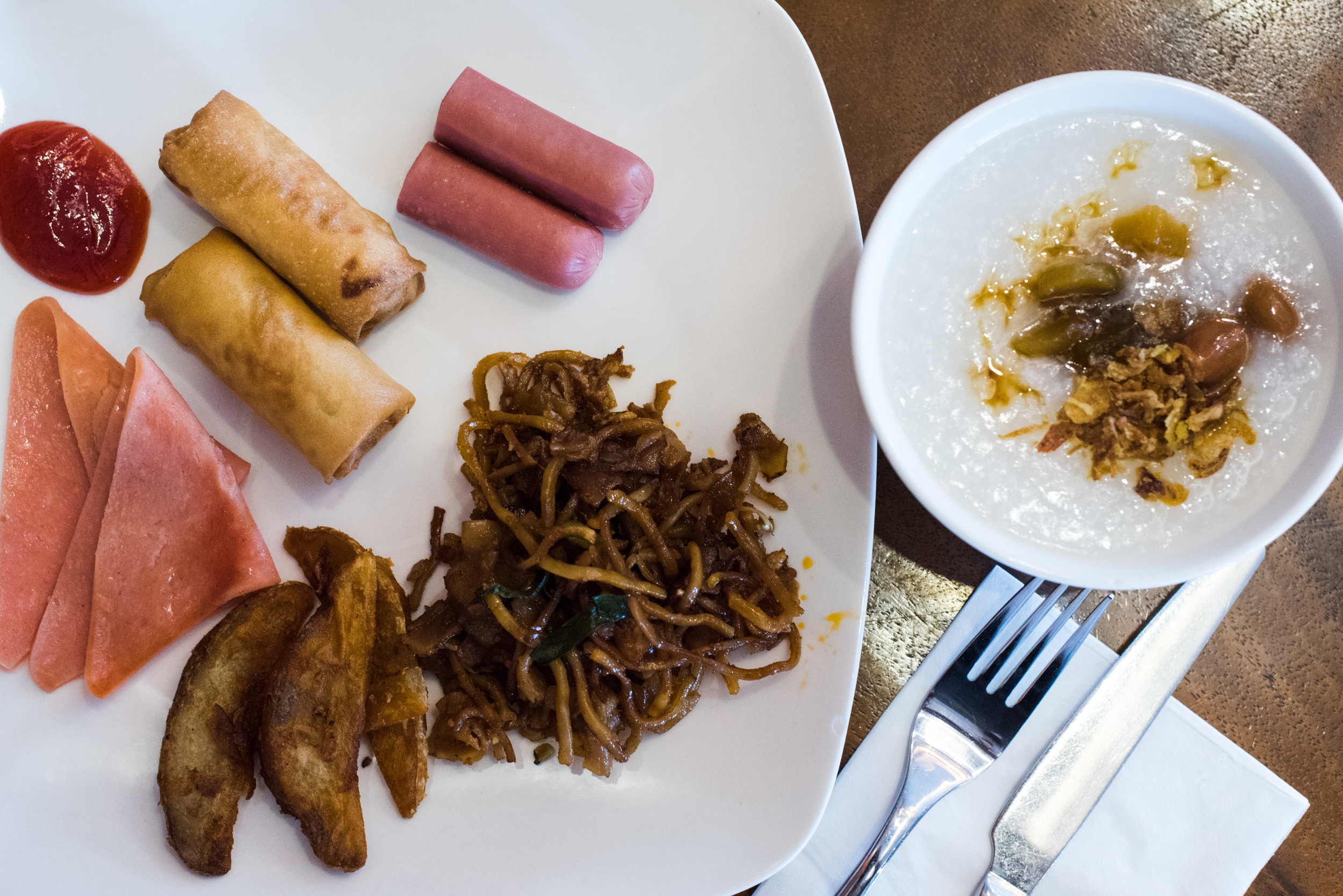 Breakfast at Pappasan (Dorsett Singapore)