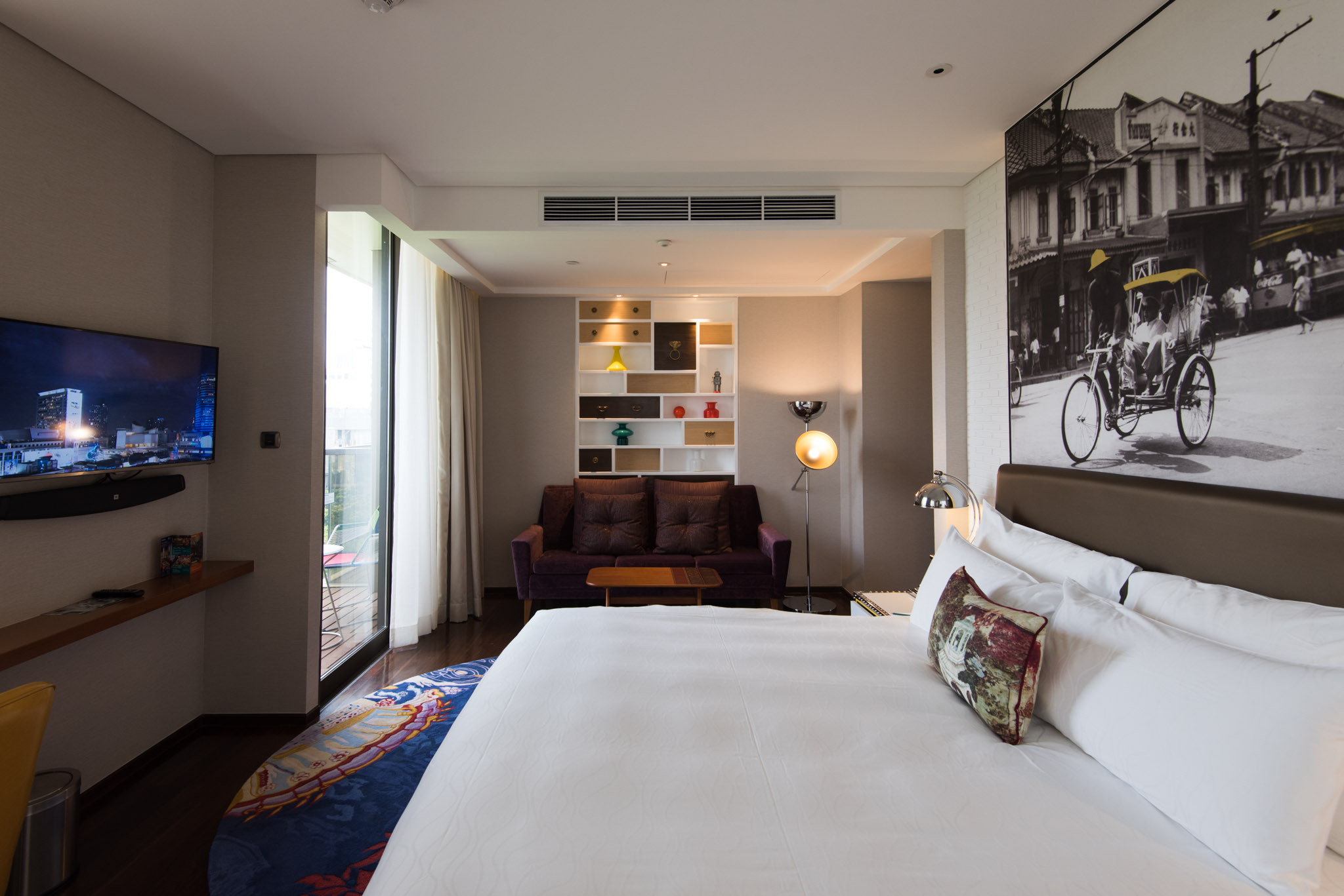 Chaiyapruek Executive Room - Hotel Indigo Bangkok Wireless Road