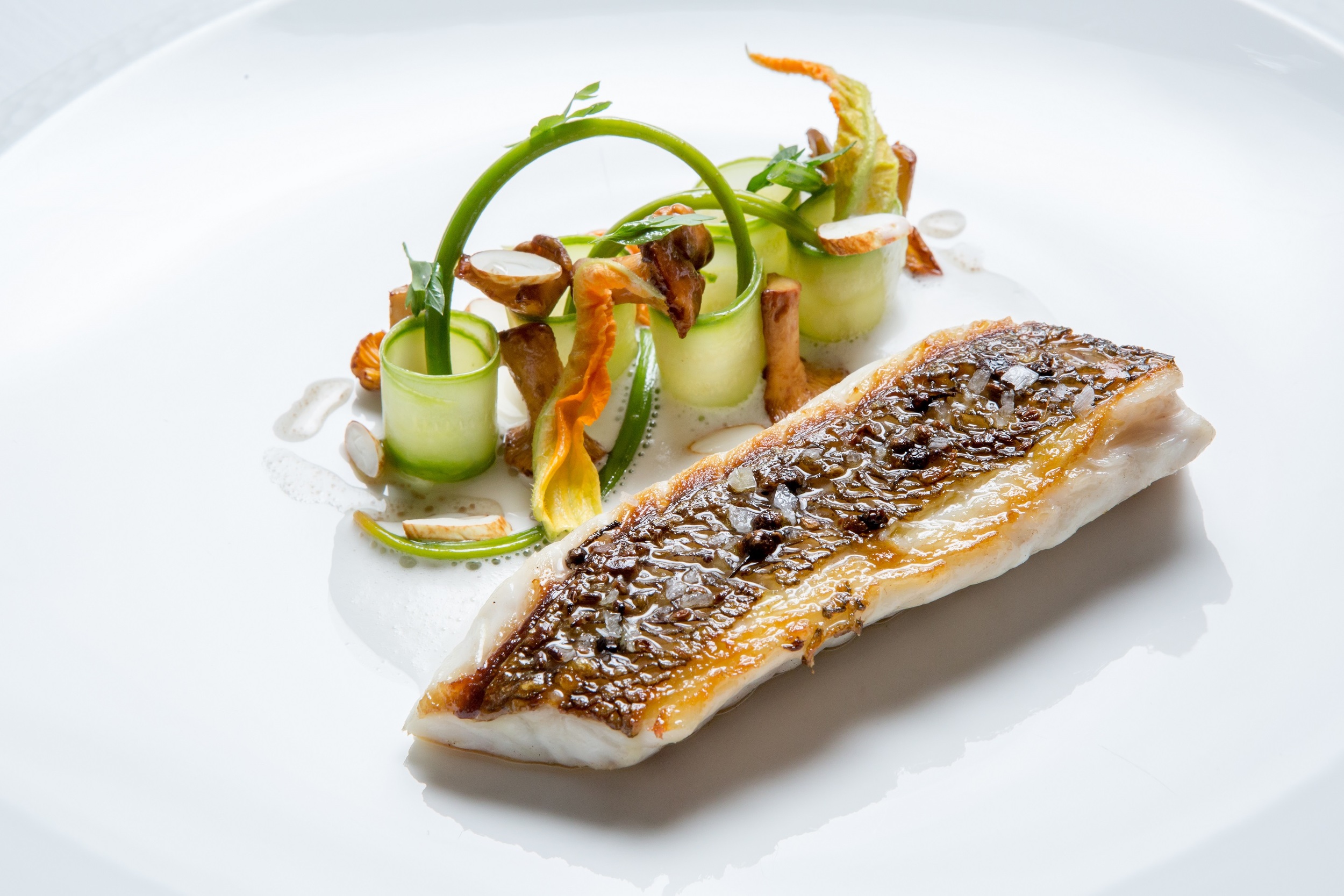 Prezzogna, zucchine, mandorle e galletti | Photo Credit:&nbsp;Mandarin Oriental, SingaporeDolce Vita - Mandarin Oriental, Singapore