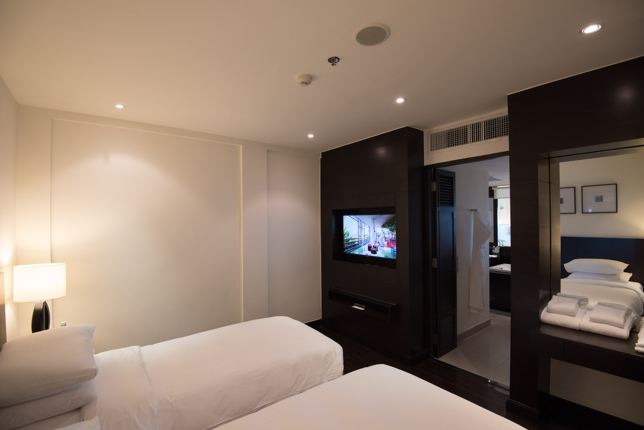 Bedroom (Two Single Beds) Deluxe Two Bedroom - Hyatt Regency Phuket Resort