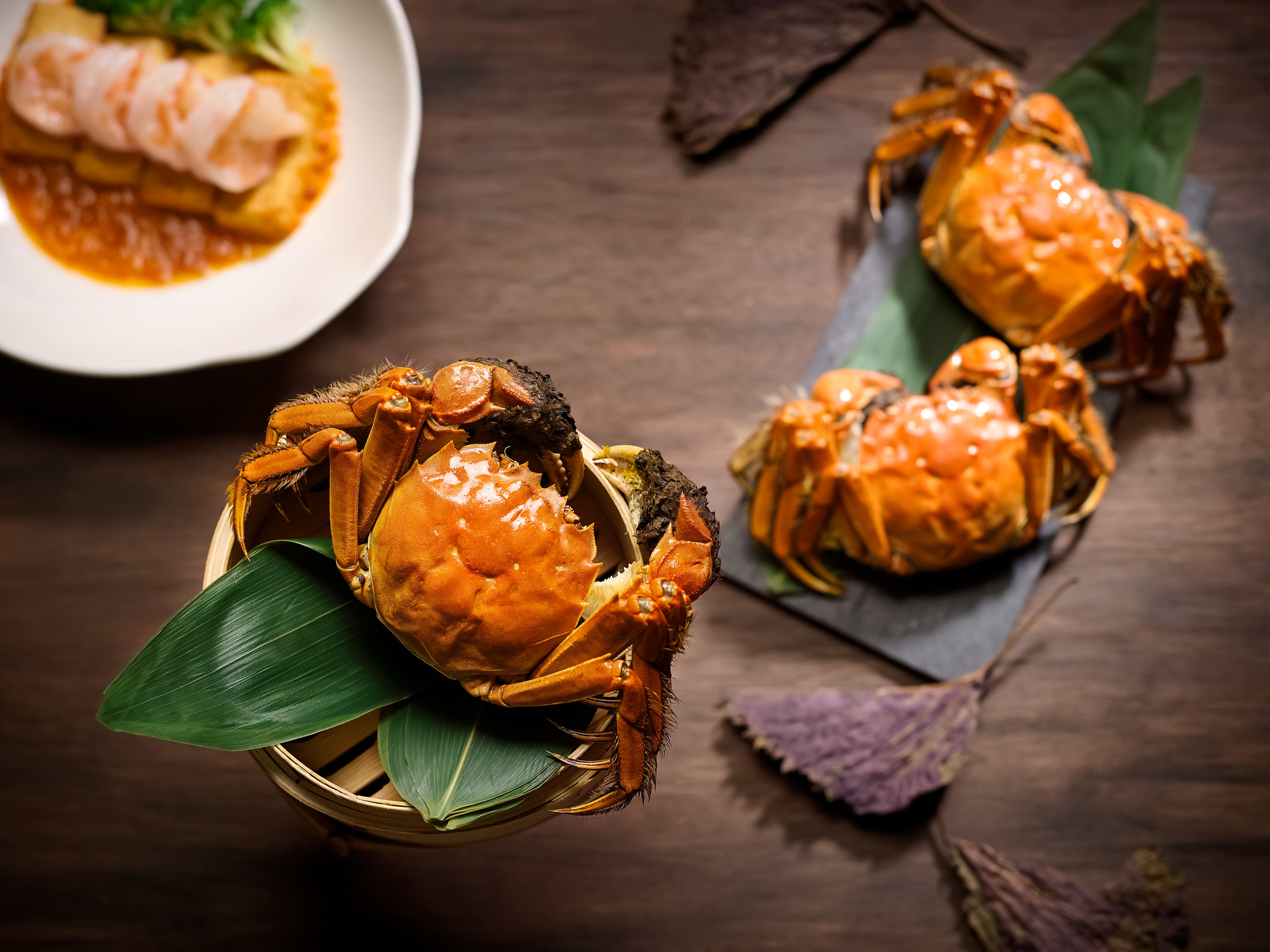 Hairy Crabs at Hai Tien Lo | Photo Credit: Pan Pacific Singapore