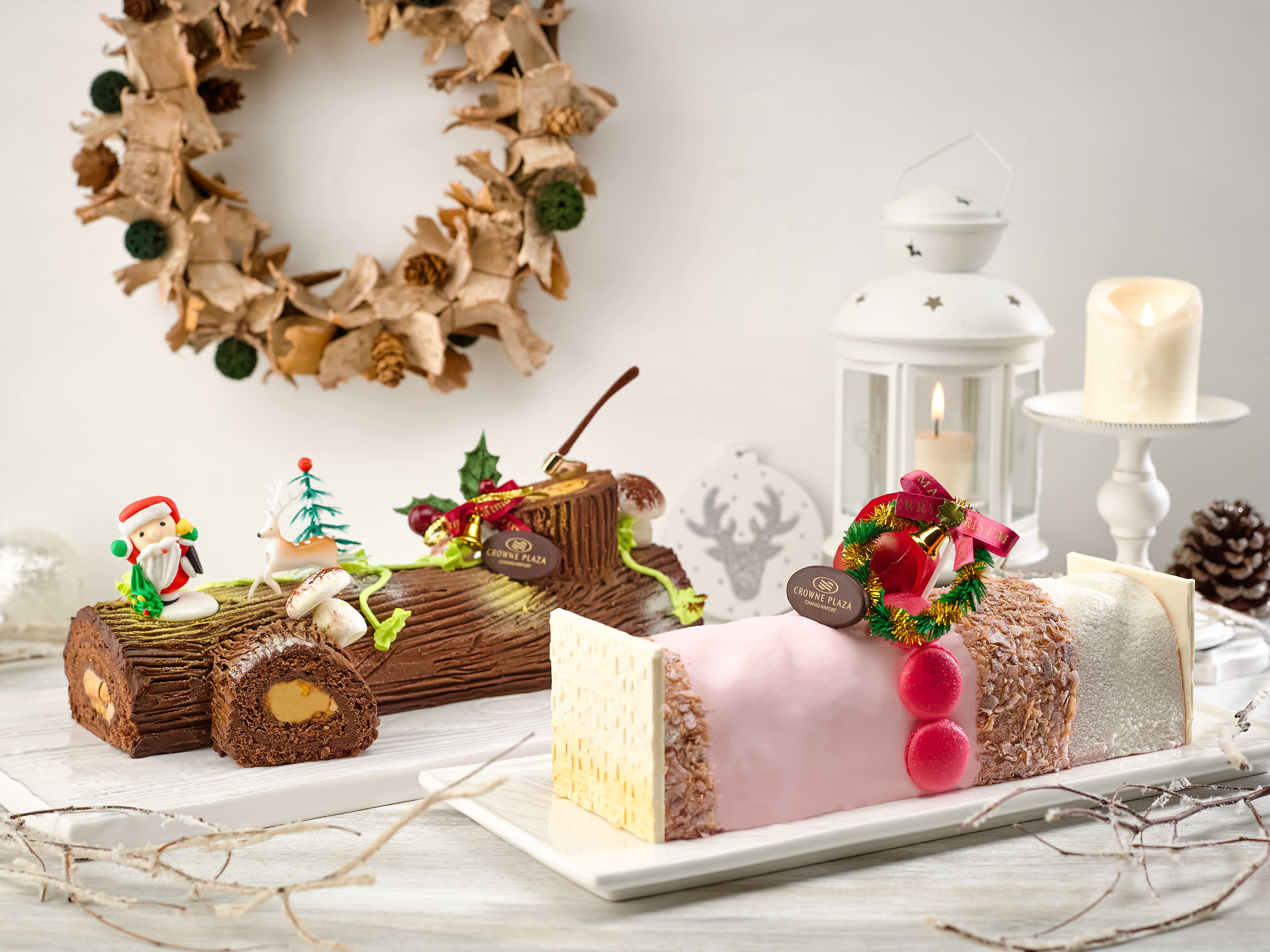 Festive Log Cakes | Photo Credit:&nbsp;Crowne Plaza Changi Airport