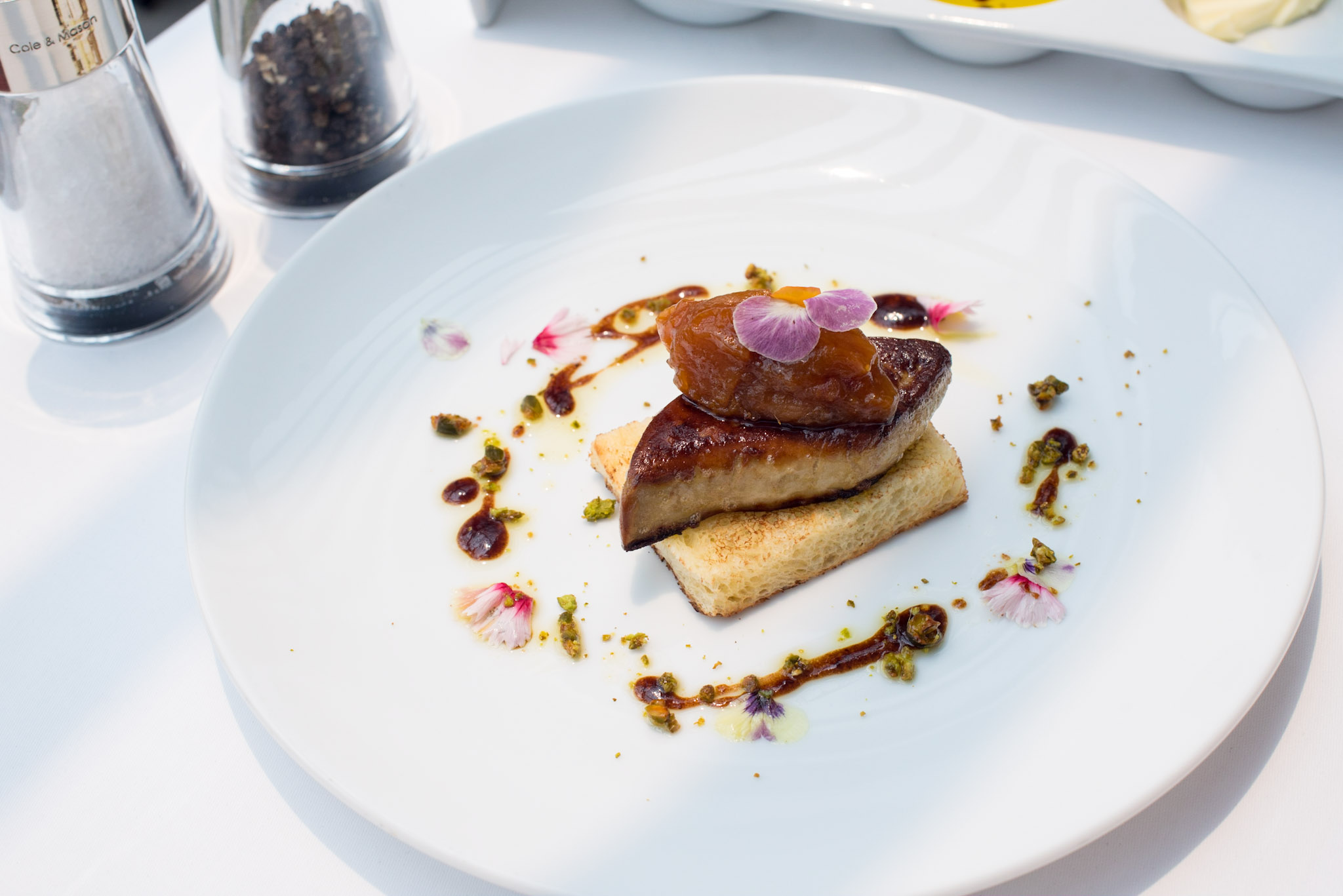 Pan-fried Duck Foie Gras (S$28++)Pool Grill - Singapore Marriott Tang Plaza Hotel