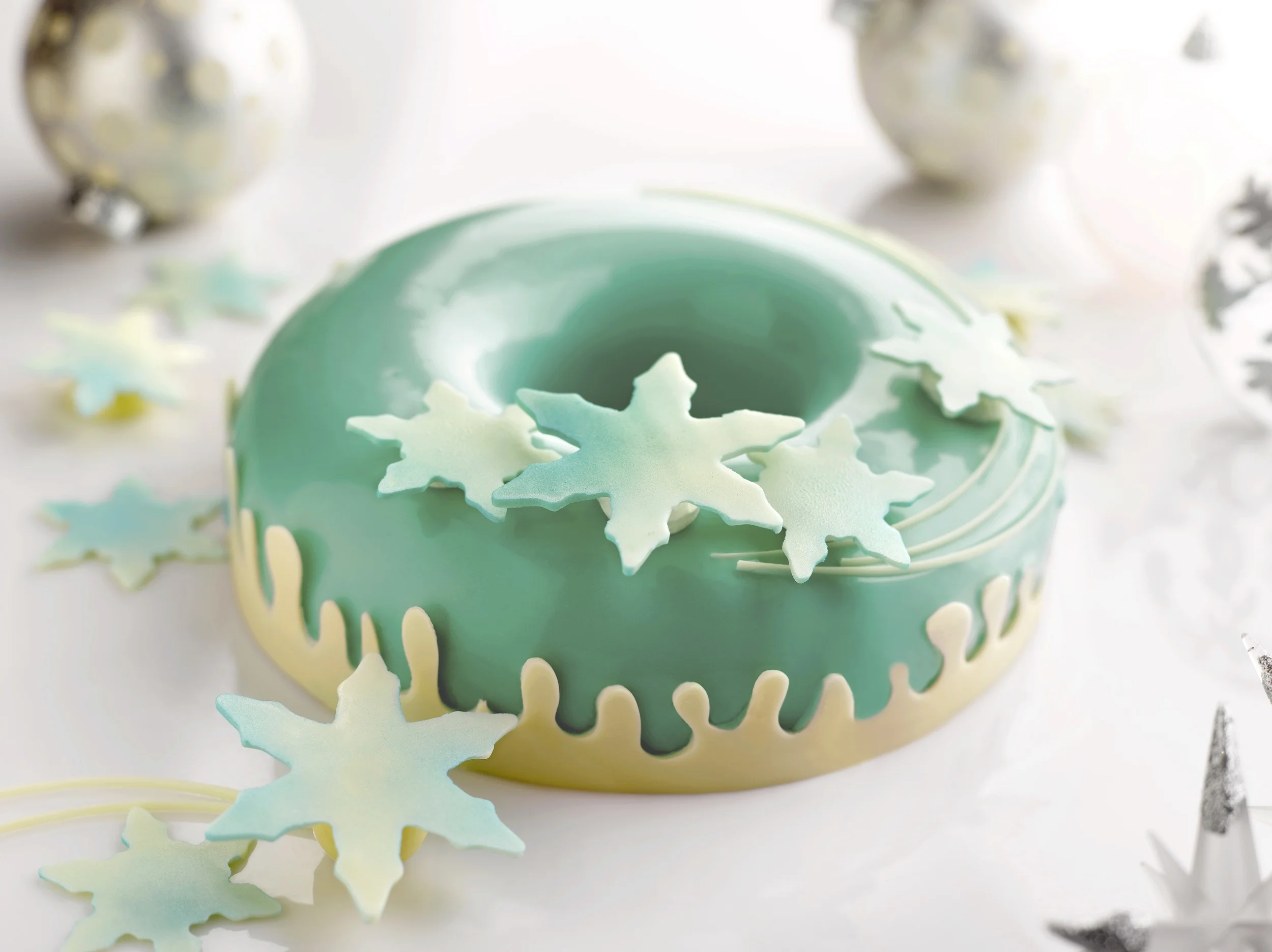 Chirstmas Snow White | Photo Credit: Mandarin Oriental, Singapore
