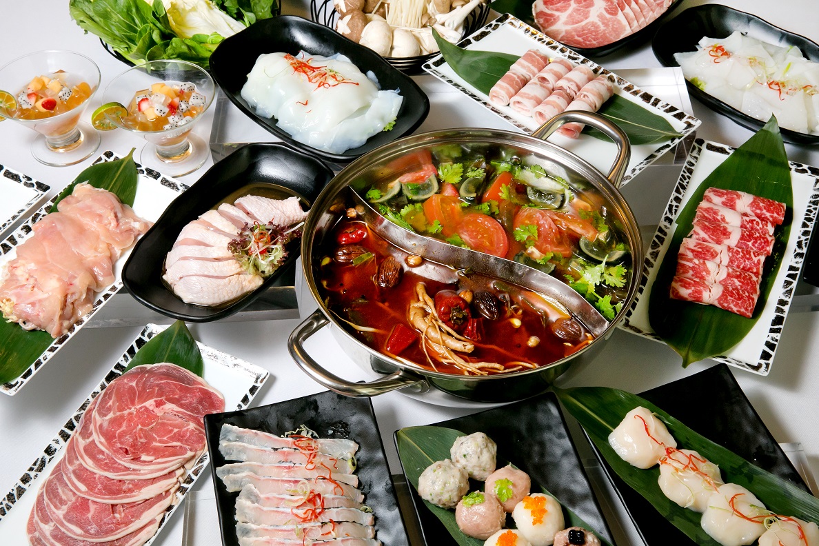Sichuan Style Seaweed Soup with Bean Sprouts, Tomato Soup with Century Egg &amp; Coriander | Photo Credit: Orchard Hotel Singapore