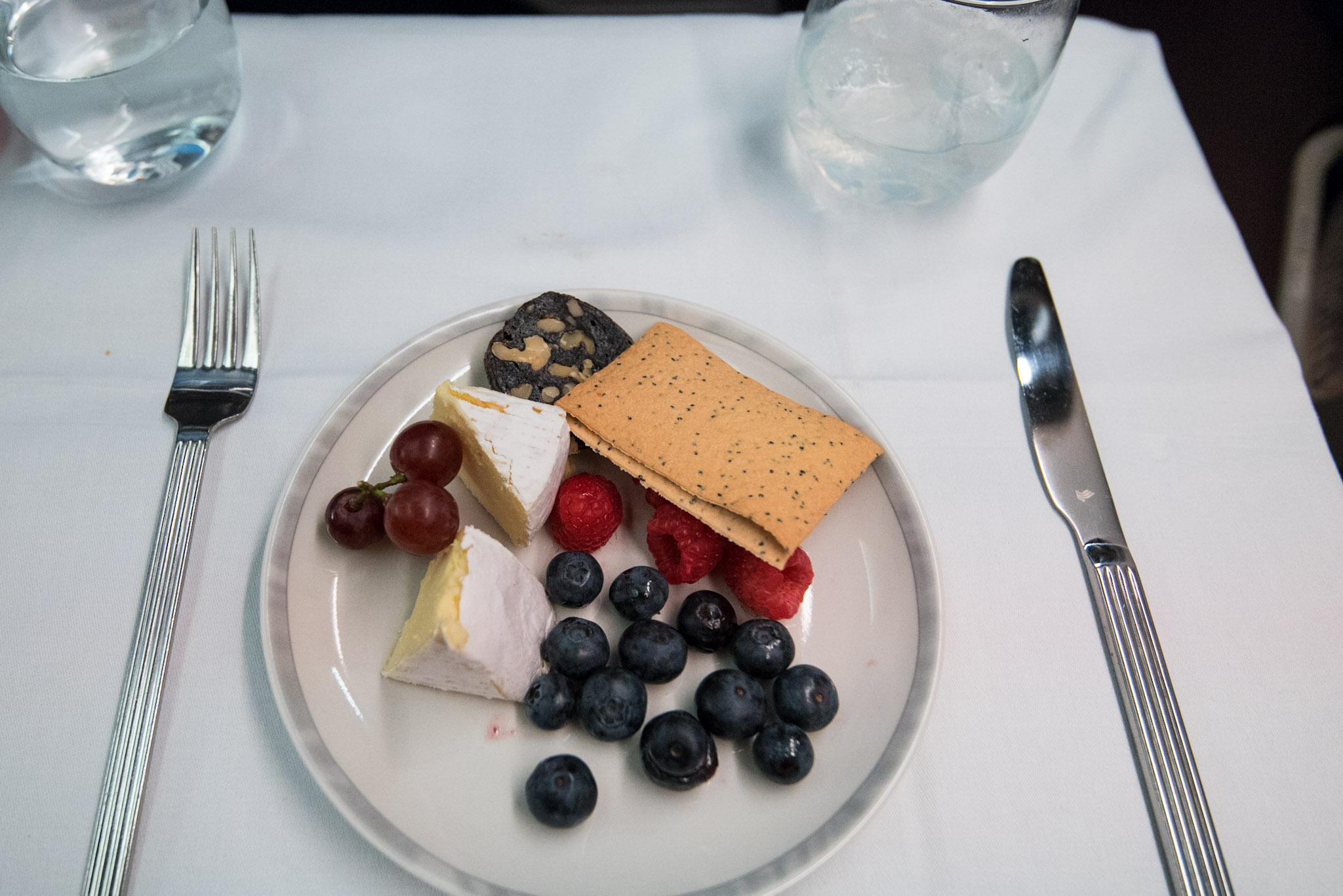 Selection of Cheese with Fresh FruitsBoeing 777-300ER (Business Class) - Singapore Airlines