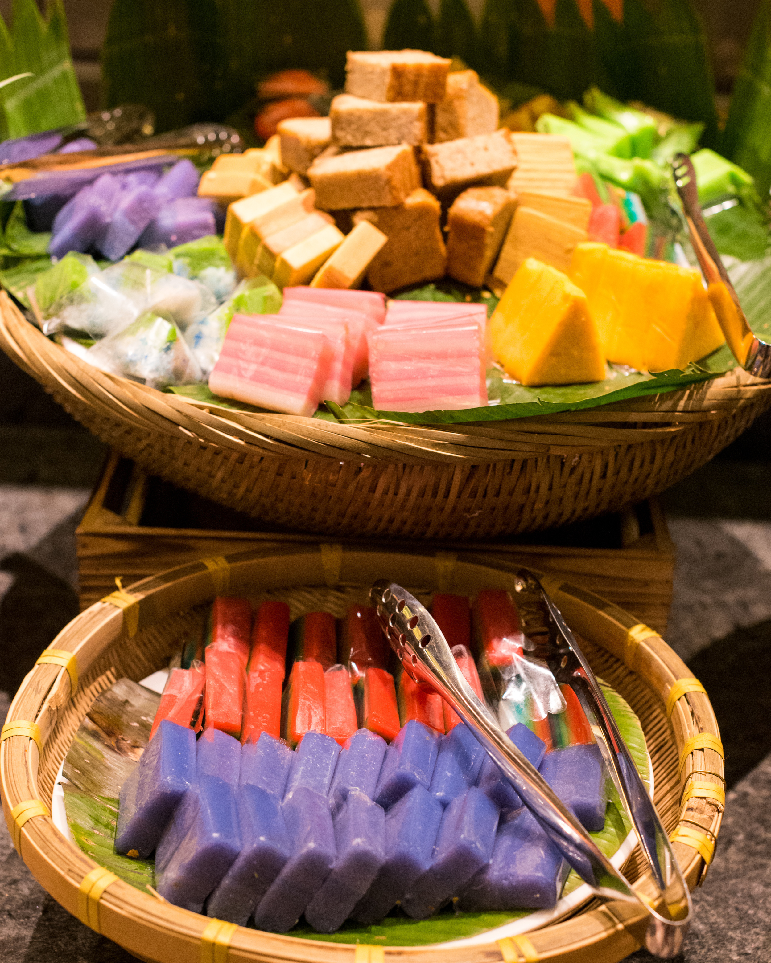 Local Cakes and Desserts - Sunday BrunchJ65 - Hotel Jen Tanglin Singapore