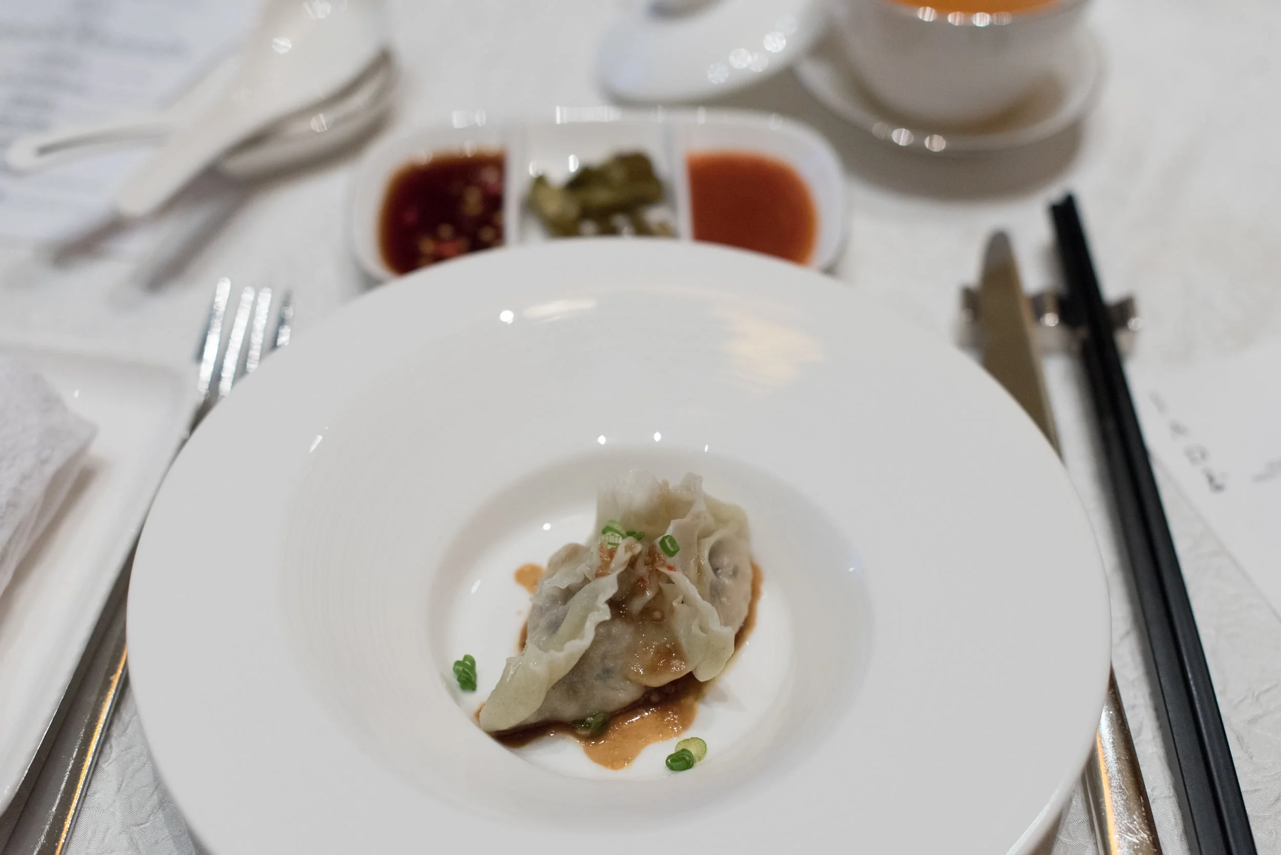 Poached Seaweed and Abalone Dumpling Jade - The Fullerton Hotel