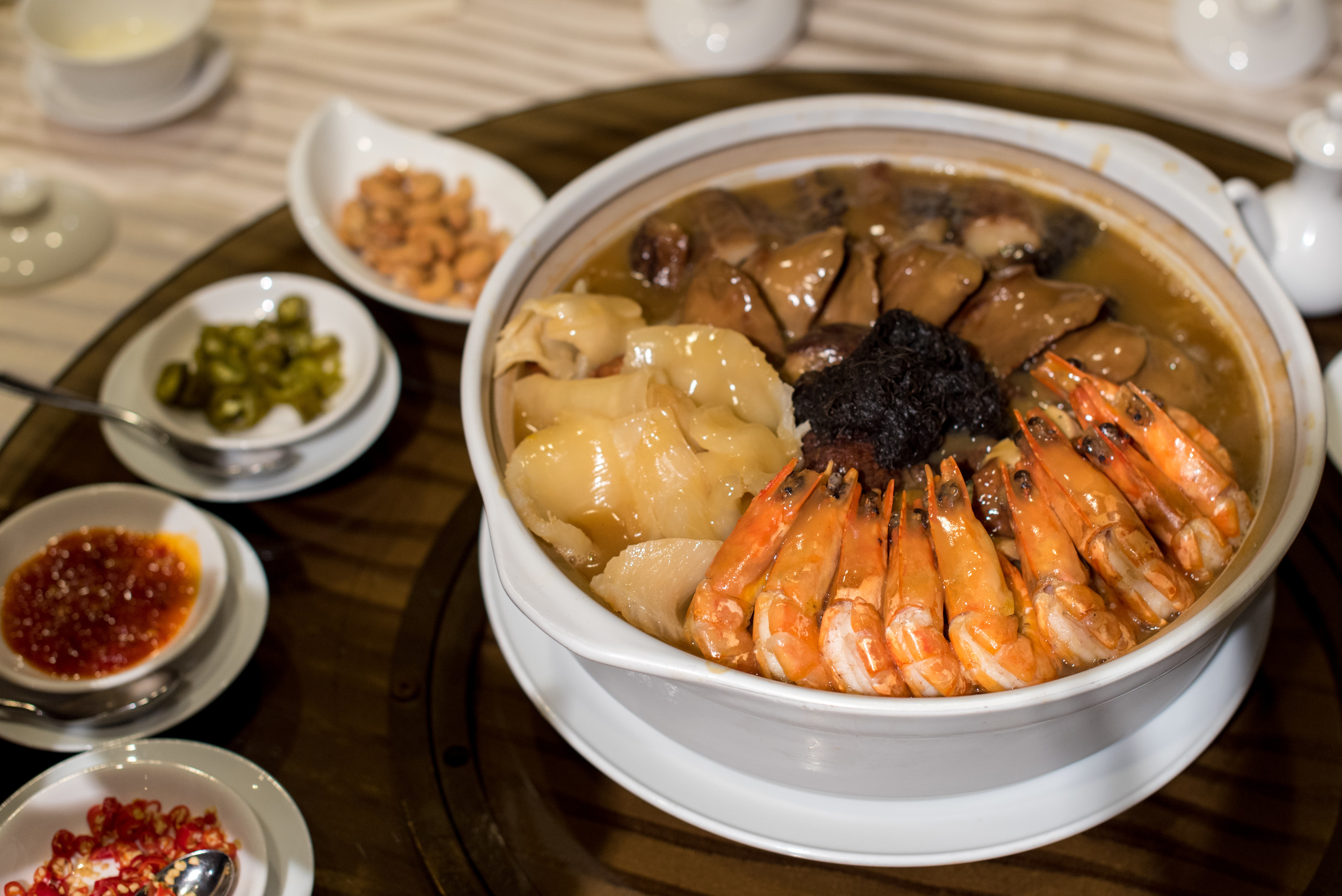 Wan Hao Deluxe Pen CaiWan Hao - Singapore Marriott Tang Plaza Hotel