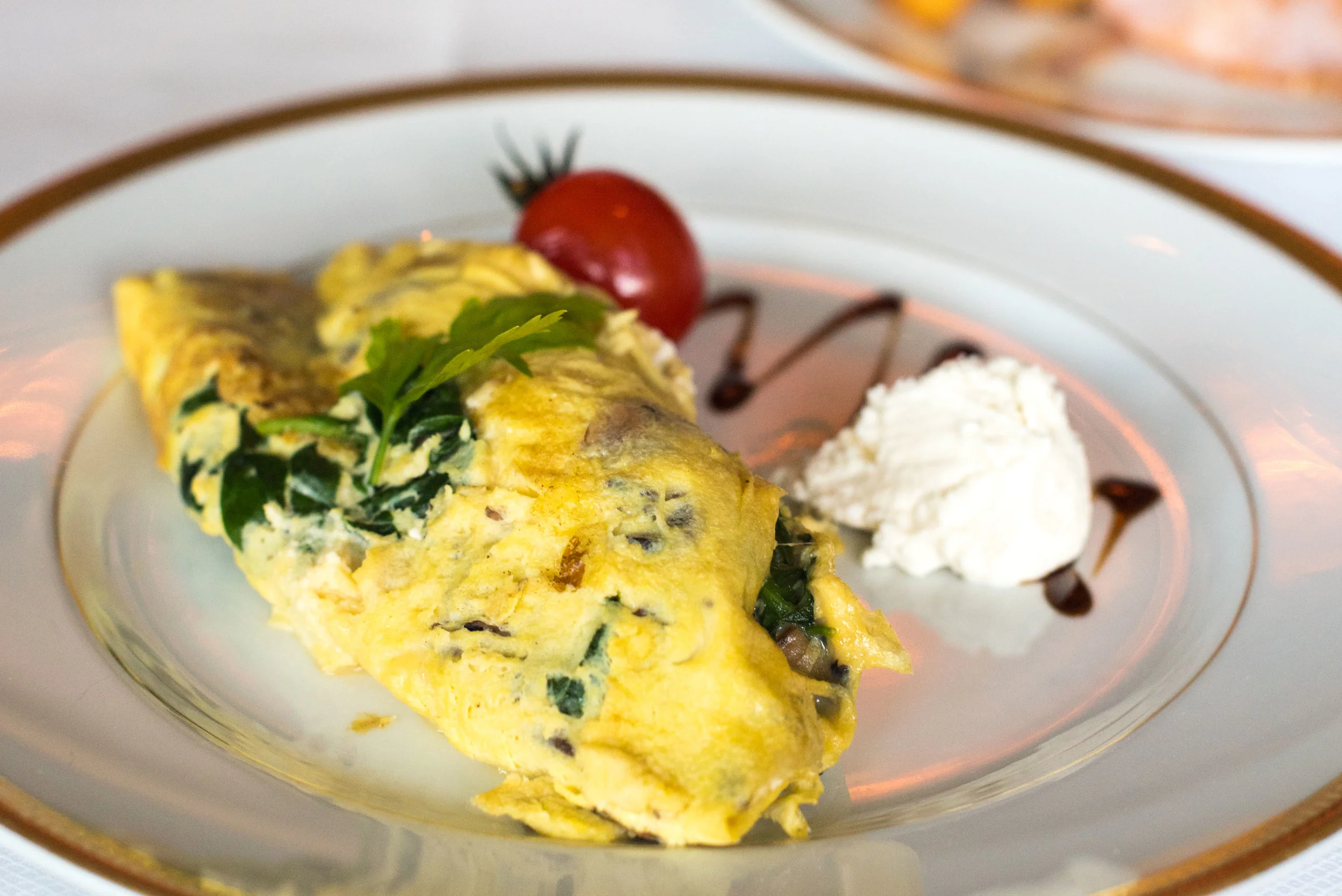 Char-grilled Mushroom, Ricotta and Spinach Omelette - Breakfast Valley Wing - Shangri-La Hotel, Singapore