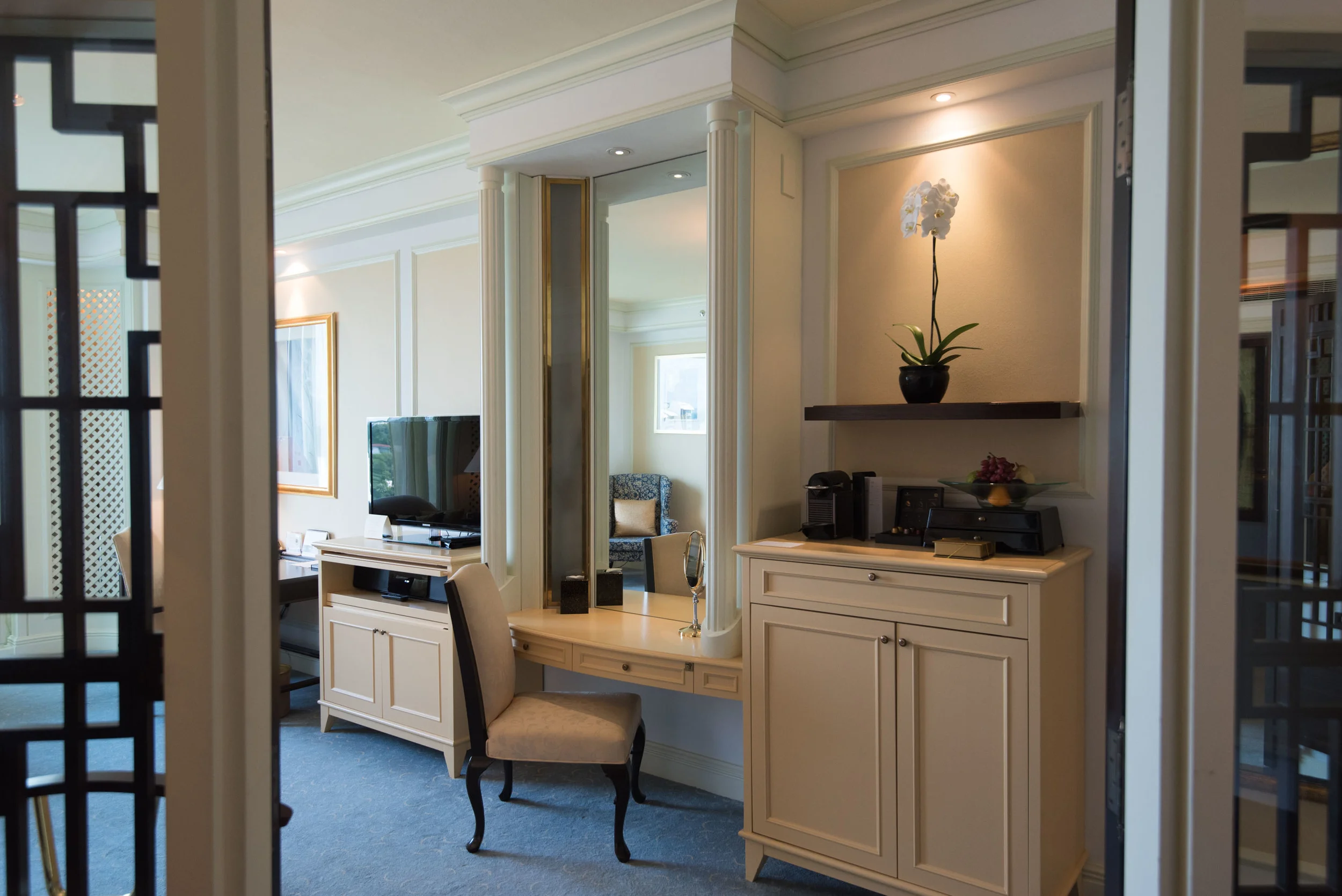 Hotel Review: Shangri-La Hotel, Singapore (Valley Wing)