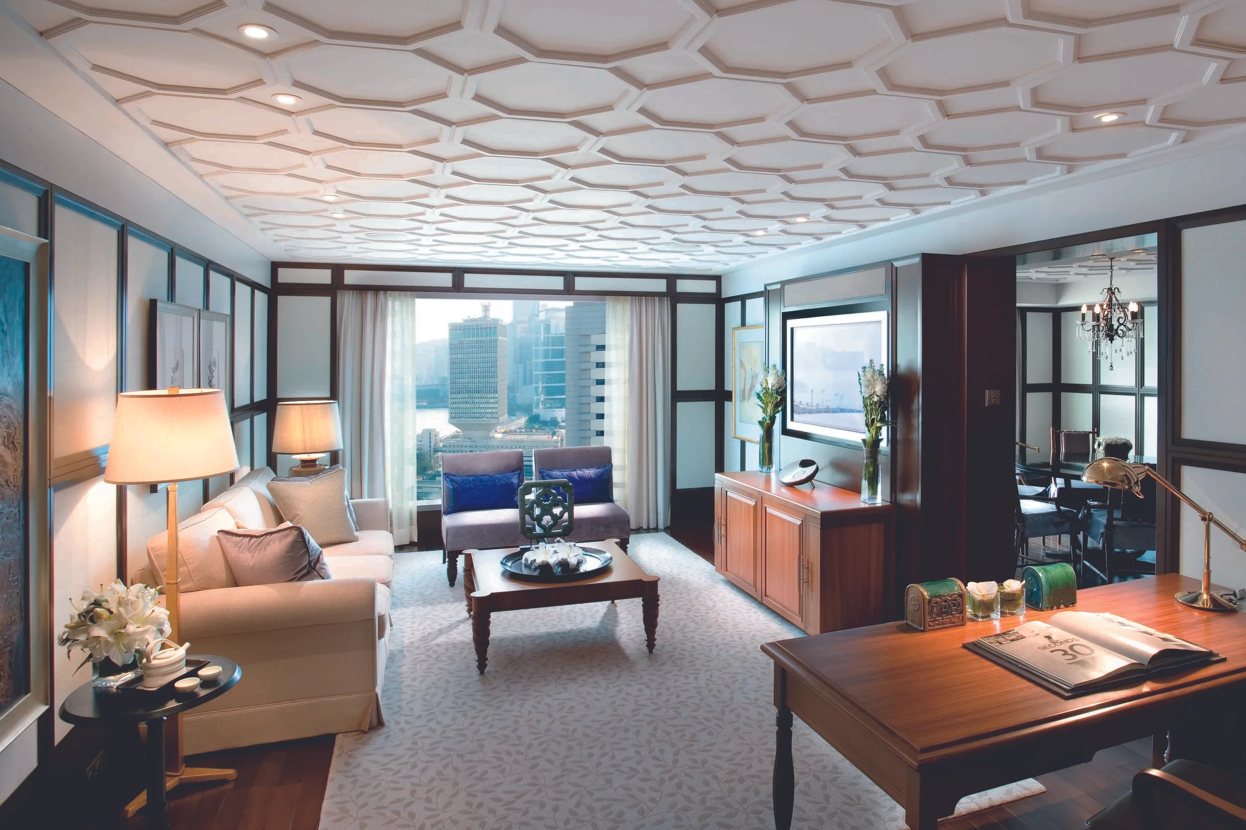 Suite Escape to Mandarin Oriental, Hong Kong