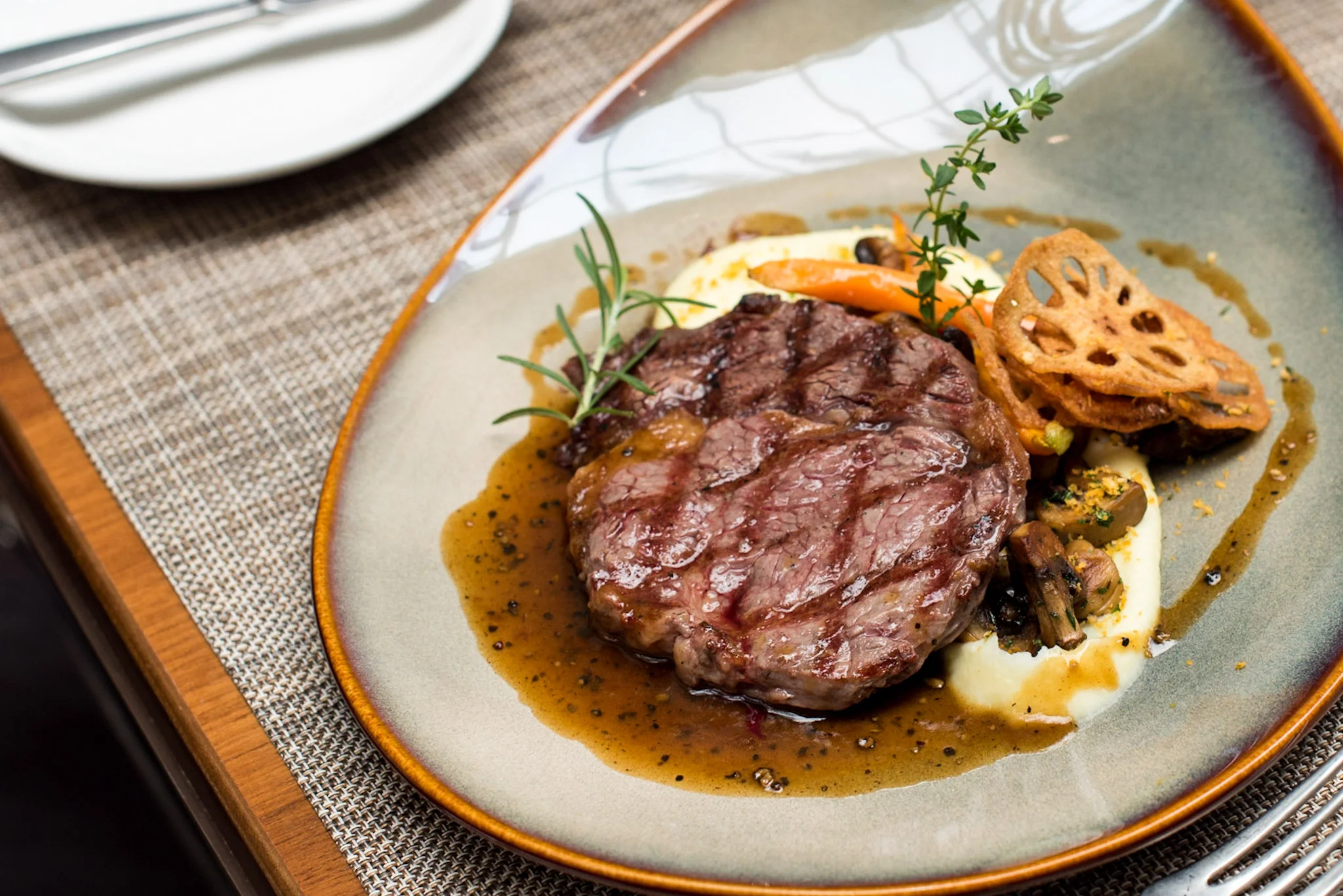 Semi-buffet Lunch at Ash & Elm (InterContinental Singapore)