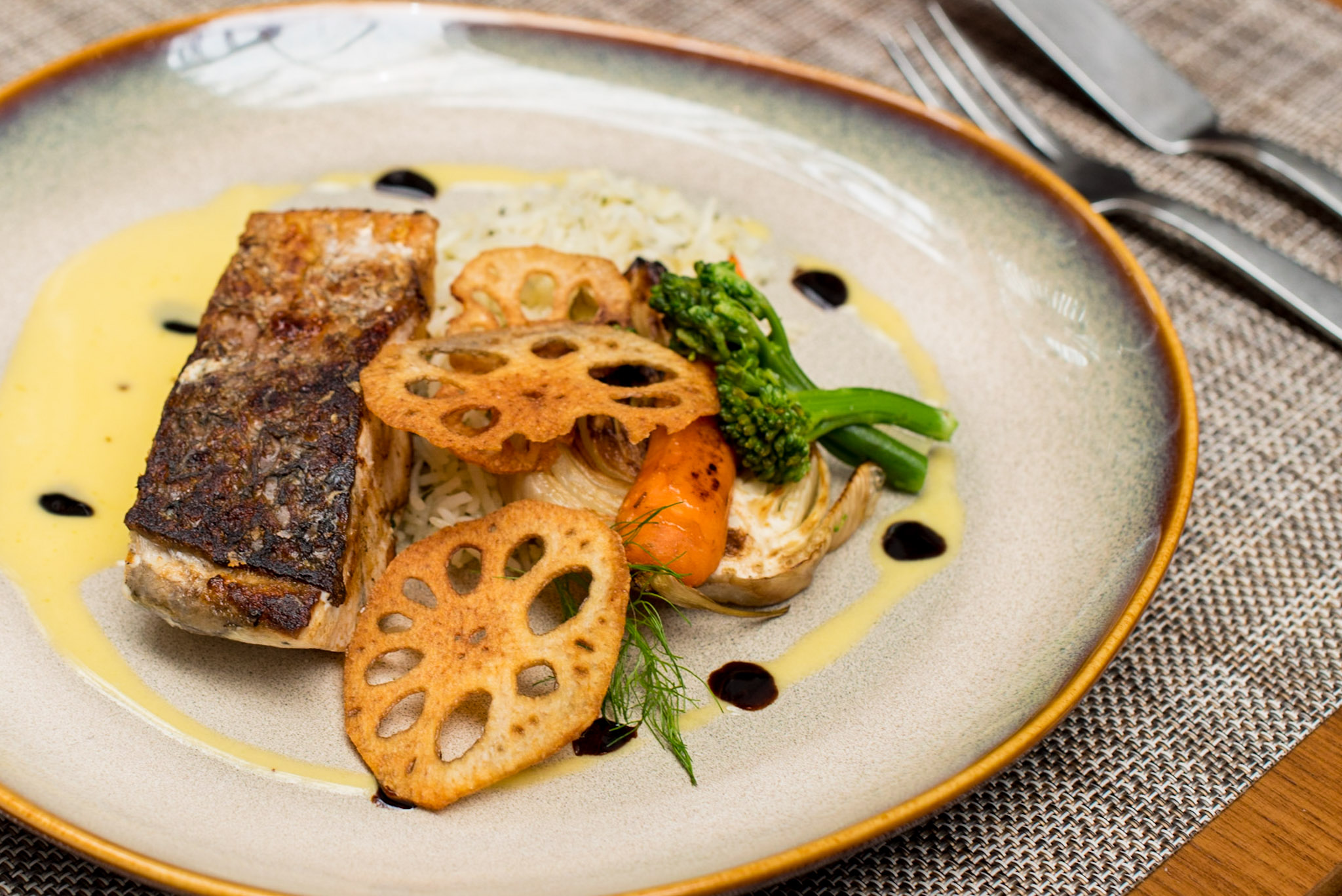 Semi-buffet LunchAsh &amp; Elm - InterContinental Singapore