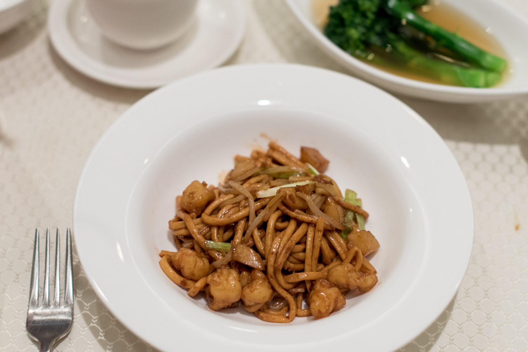 Fish Noodles with SeafoodWah Lok - Carlton Hotel Singapore