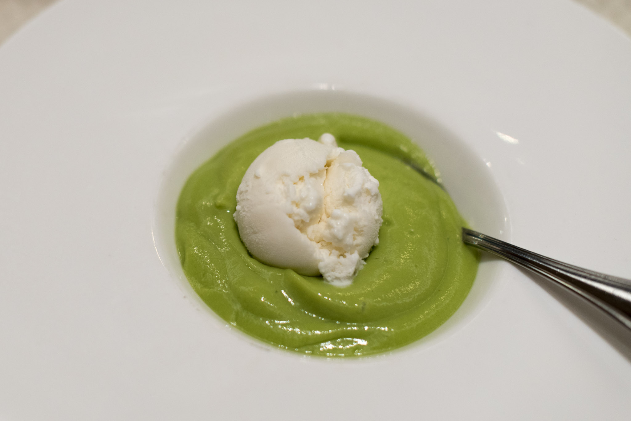Ice-cream with Avocado CreamWah Lok - Carlton Hotel Singapore