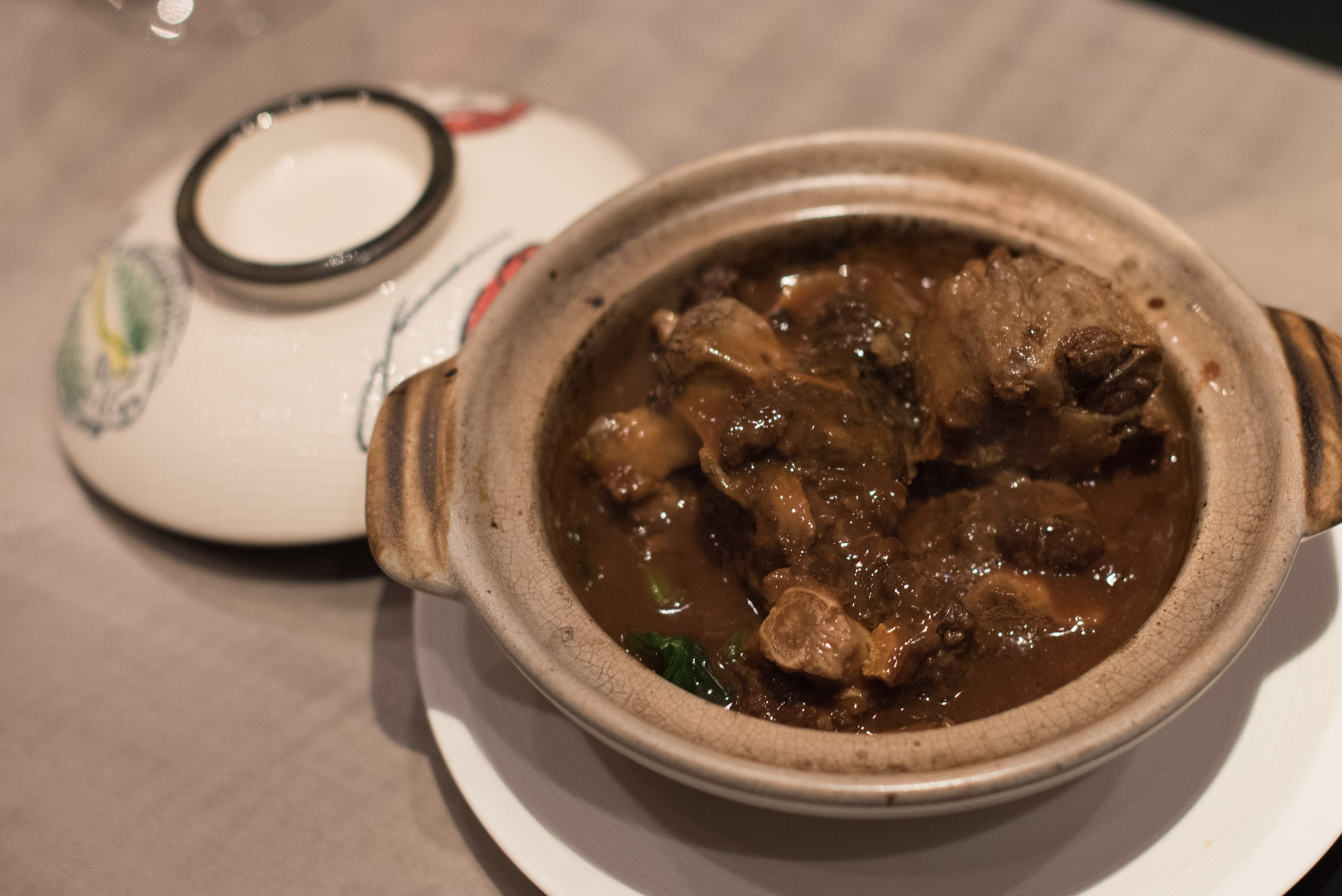 Wagyu Beef Oxtail with Lemongrass-infused Oil (S$32++)Jiang-Nan Chun - Four Seasons Hotel Singapore